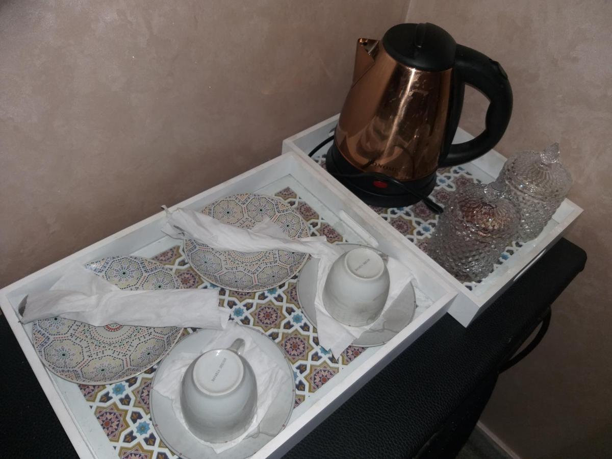 Hotel Lahlou Riad Cafeteria Oujda Luaran gambar